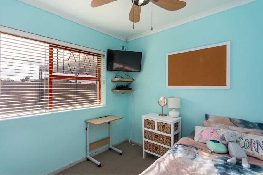 3 Bedroom Property for Sale in Protea Heights Western Cape